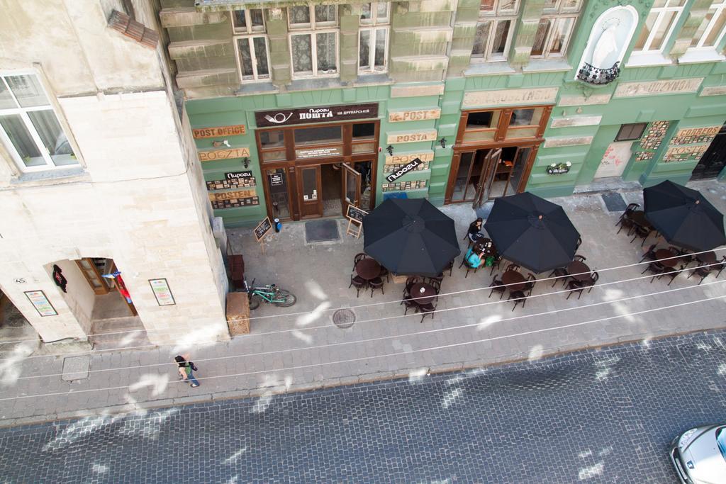 "Eva Stories" Movie Apartment On Rynok Square Leópolis Exterior foto